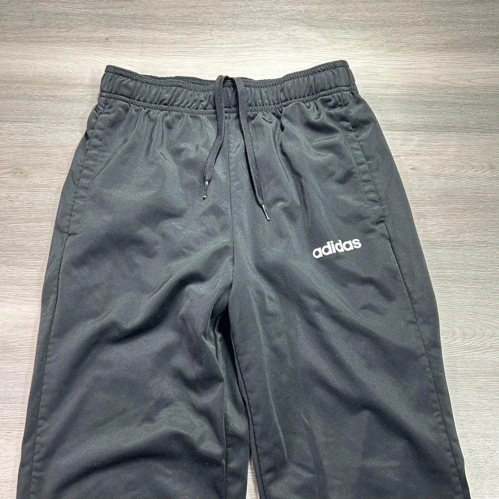 Adidas Track Pants Mens Medium Black Woven Elastic Waist Athletic Gym DV2470‎